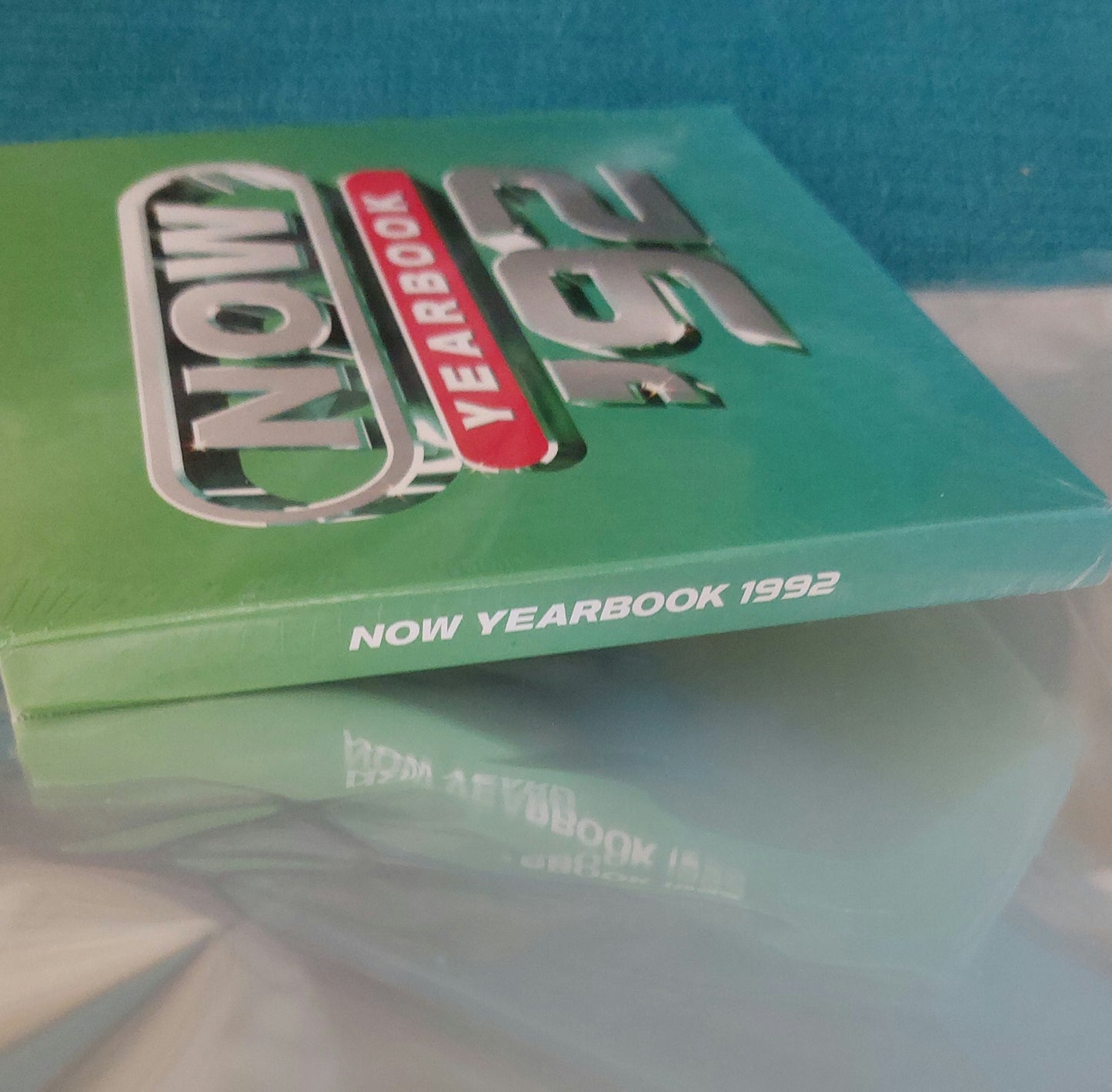 Now_Yearbook_'92_4xCD_Digipak_Creased_Spine