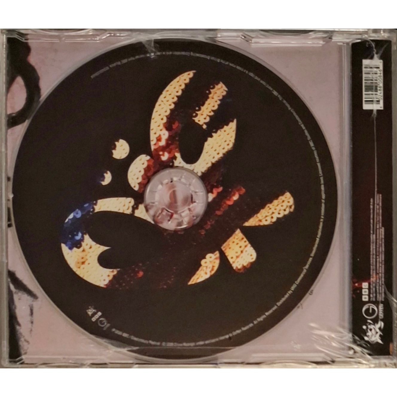 Robert-Smith-Olivia-Rodrigo-Cure-Glastonbury-CD