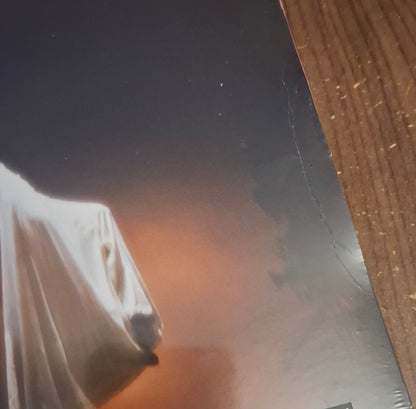 Ariana-Grande-Supernatural-Clear-Vinyl-7in-Damaged