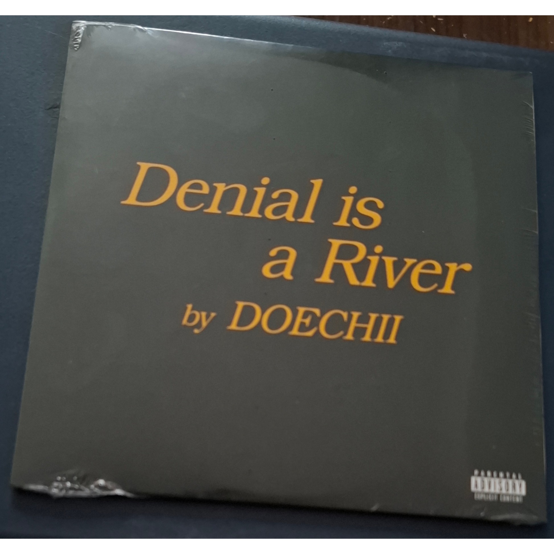 Doechii-Denial-Is-A-River-Black-Vinyl-7inch-NM-2