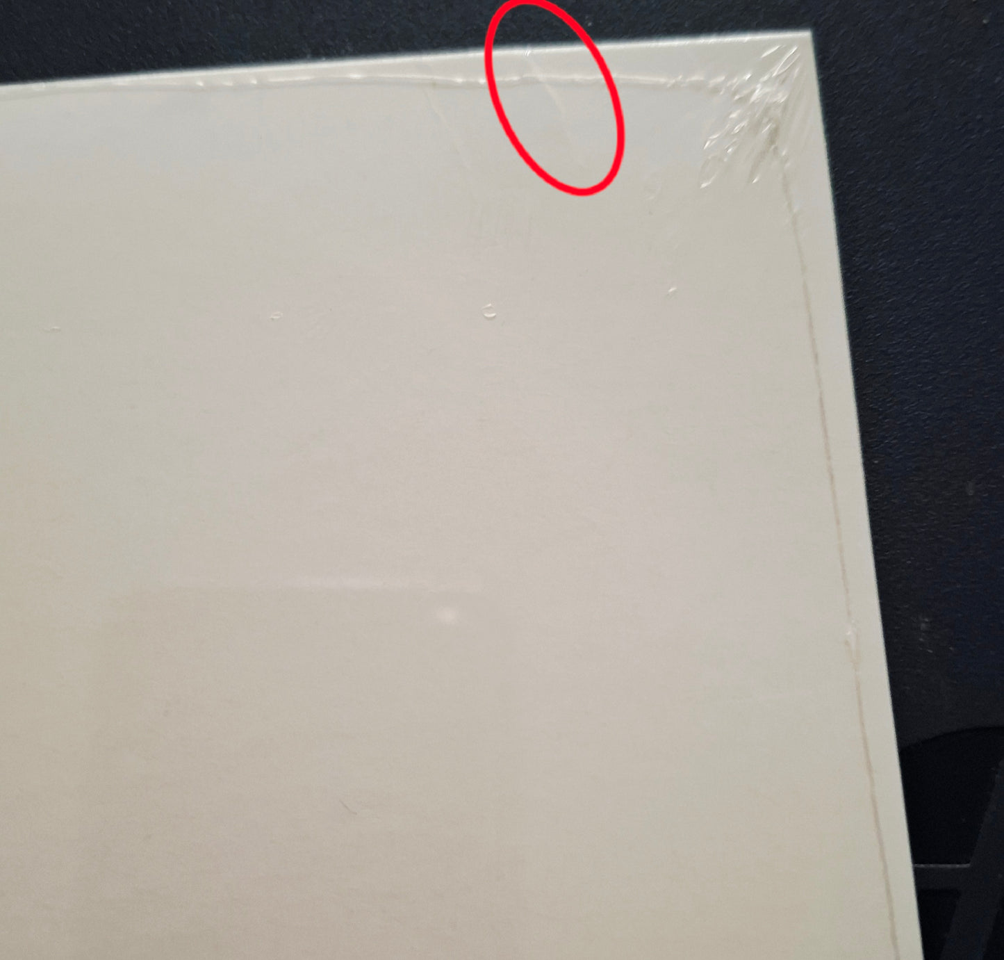 Fable-Gigi-Perez-Blue-Vinyl-7-inch-Crease-Front