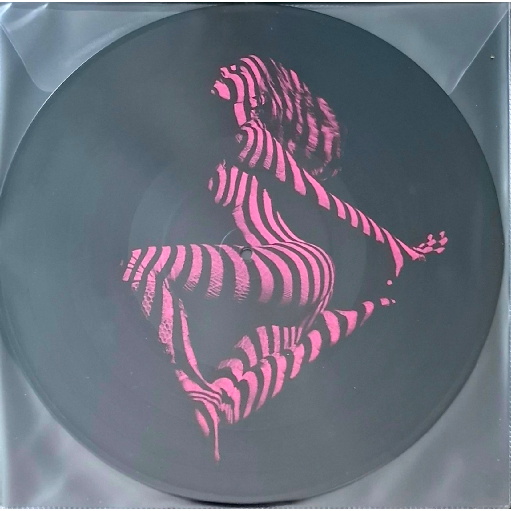 Madonna-Confessions-II-US-Grindr-Vinyl-Picture-Dis